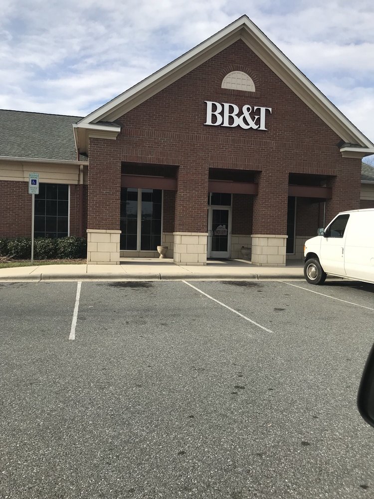 Bb&t Banks & Credit Unions 10255 Perimeter Pkwy, Charlotte, NC