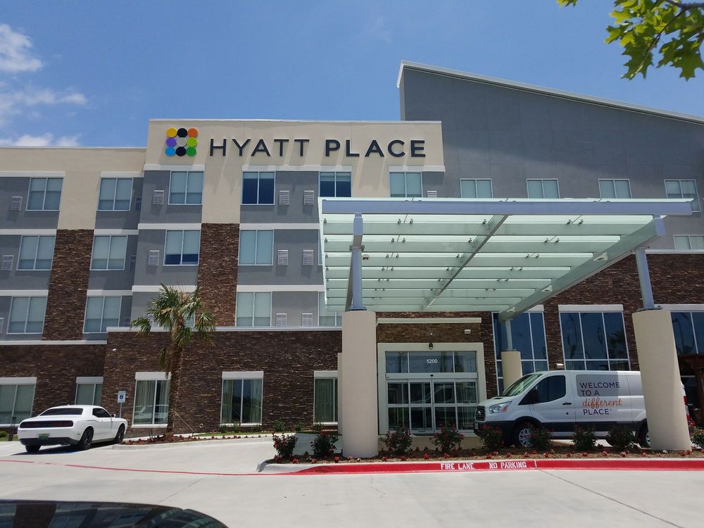 Hyatt Place Dallas/The Colony