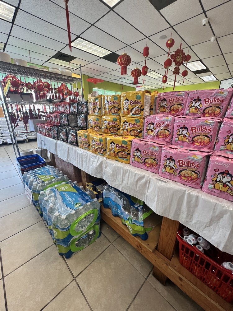 Lee Asian Market