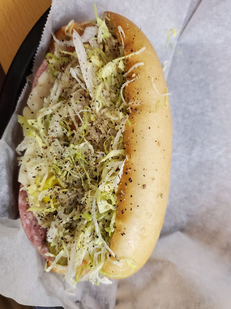 3 Olives Pizza & Deli