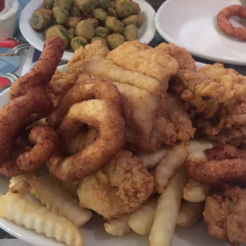 Captain Bill S Seafood Steak Restaurant 18 Photos 29 Reviews Photo Of Captain Bill S Seafood Steak Restaurant Greensboro Nc United States
