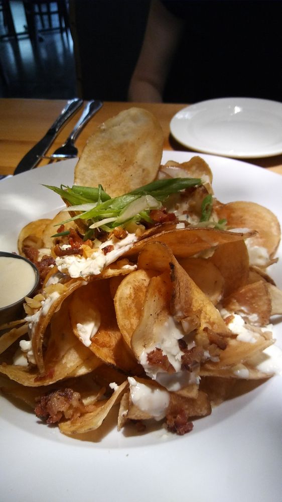 Burntwood Tavern 26 Photos & 14 Reviews American (Traditional