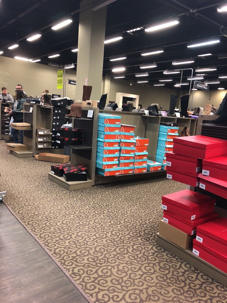 DSW Designer Shoe Warehouse - 18 fotos y 14 rese�as ...
