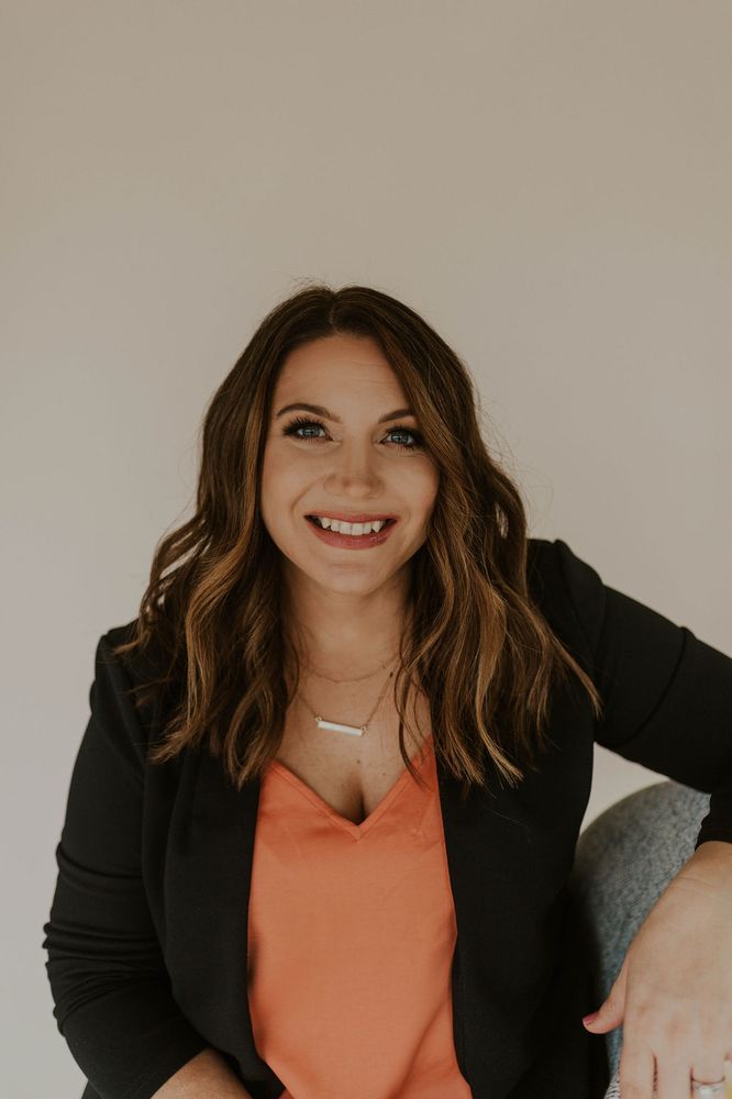 AnnaKate Cobb - realtor