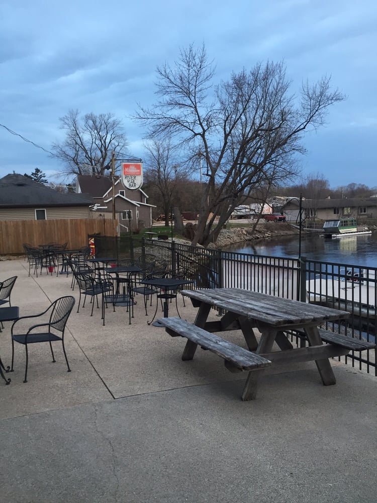 River Rail River View Banq Hall American (Traditional) N5547 River