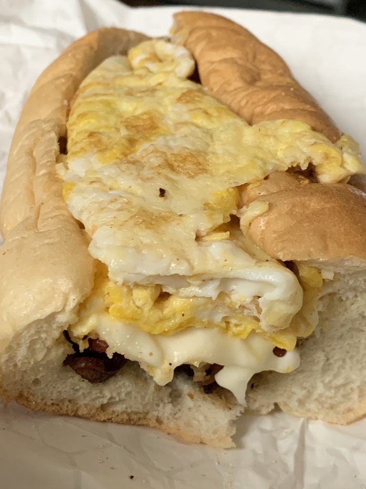 Rocco's Italian Sausage & Chesse Steaks