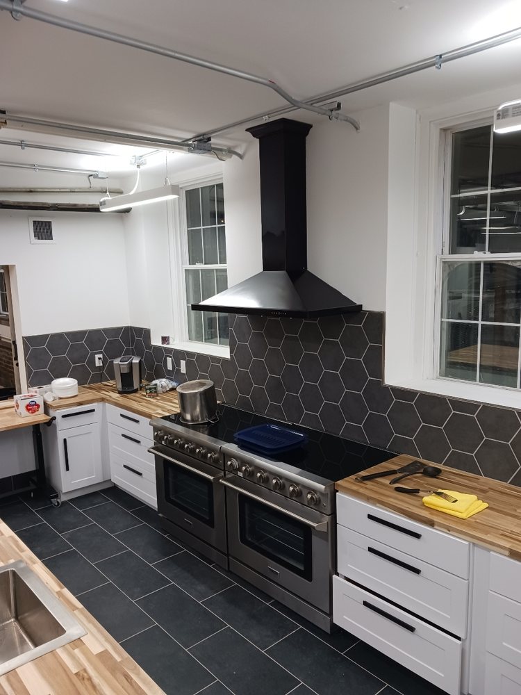 Chuck Does It - Painting & Home Improvement