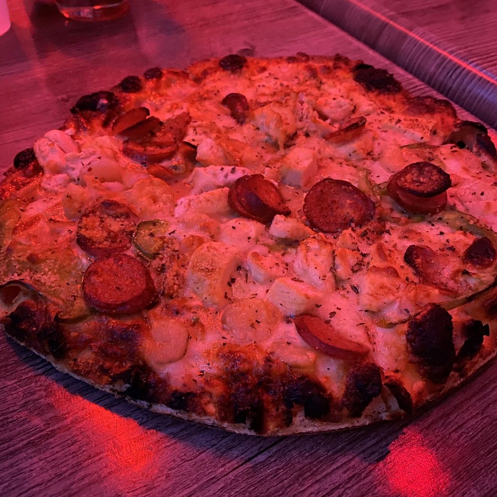 Magellans On Main St