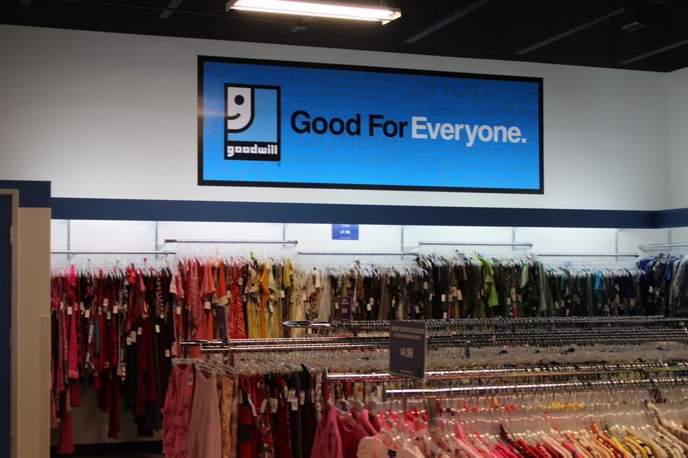 Goodwill Southern California Retail Store 19 Photos & 16 Reviews