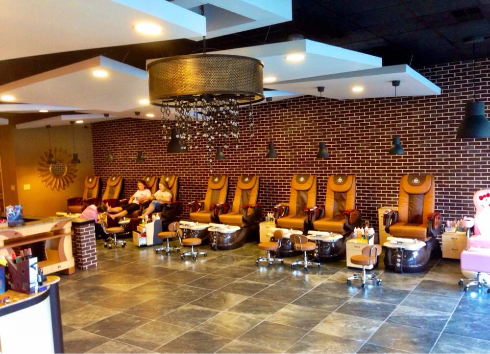 Em Nail Spa - Nail Salons - 118 West College St, Griffin, GA - Phone