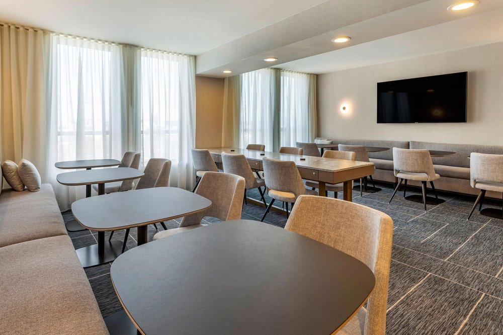 Sheraton Suites Old Town Alexandria