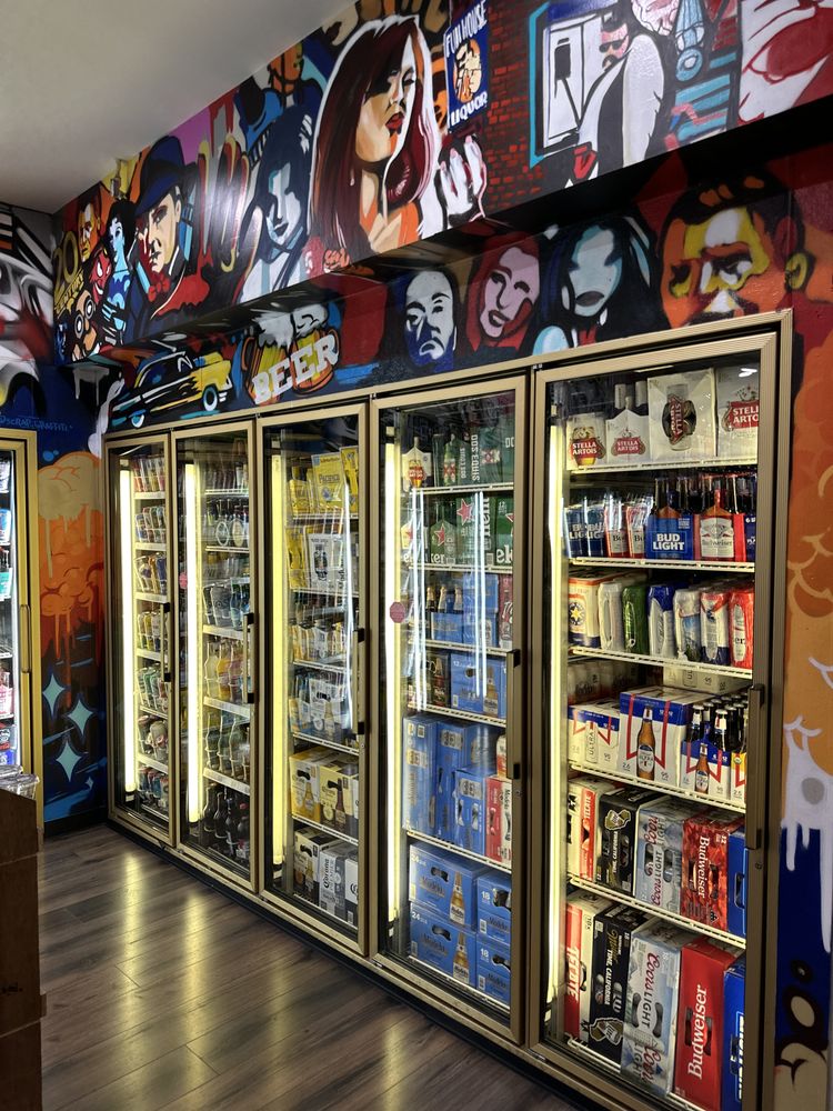 Full House Liquor
