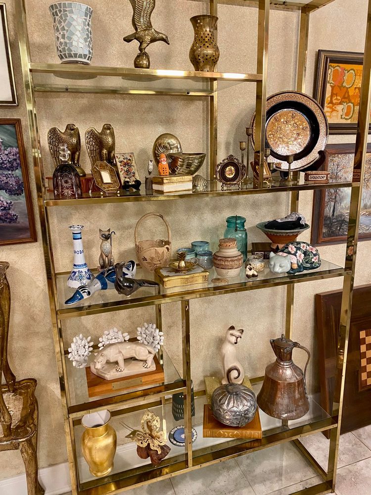 Golden Bow Estate Sales