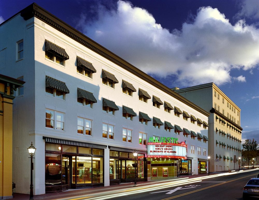 Majestic Theater Cinema 25 Carlisle St, Gettysburg, PA Phone