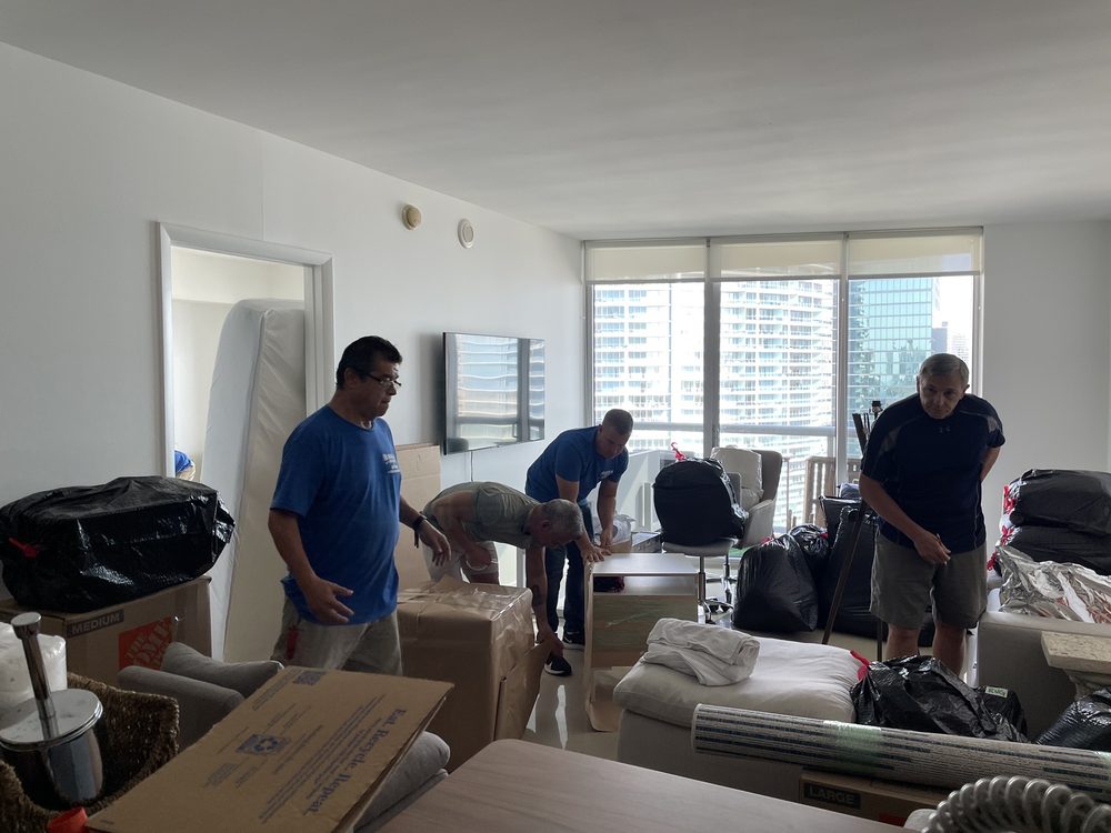 Raul's Moving and Storage