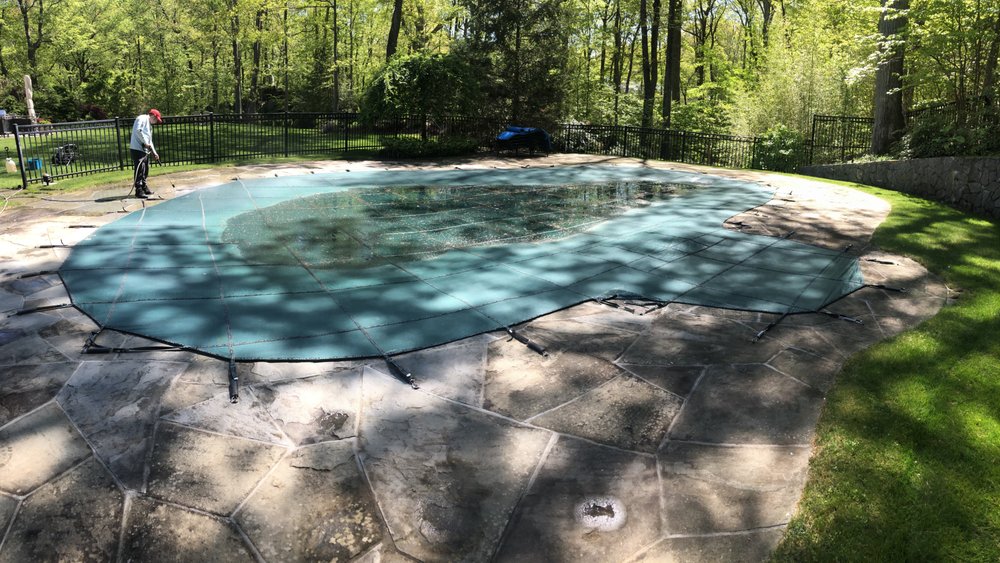 JULISERVICE LLC