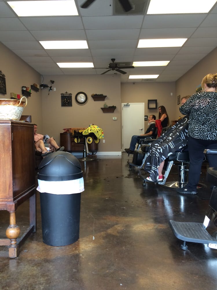 Renegade Barber Shop Barbers 2887 Kerry Forest Pkwy, Tallahassee