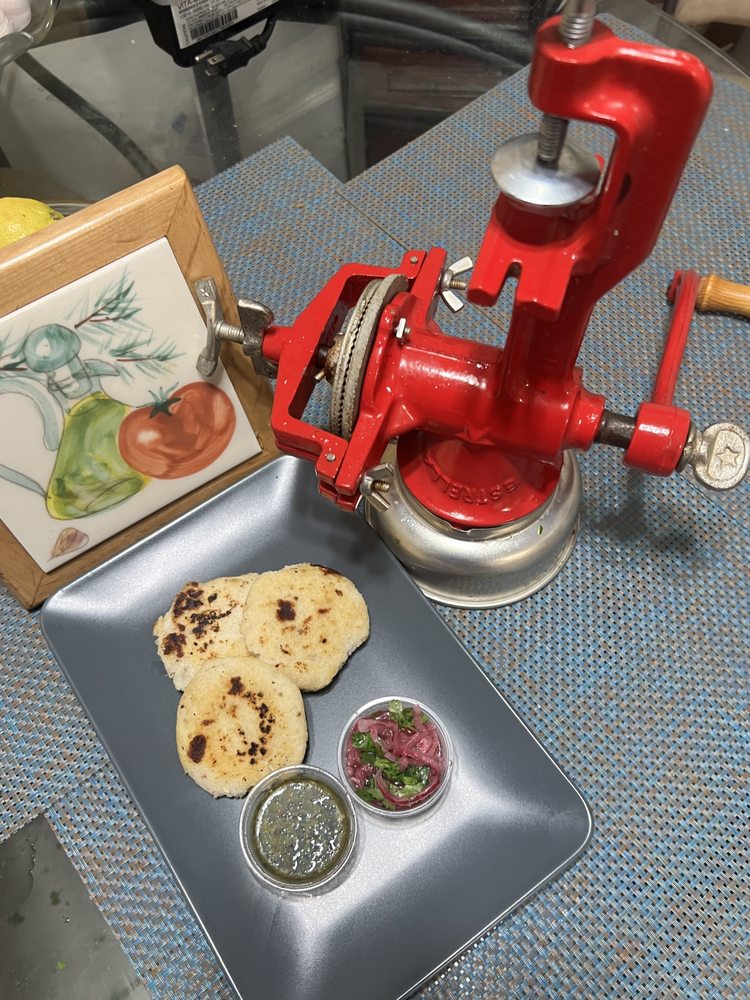 The Empanada Guy - Ecuadorian & International Cuisine