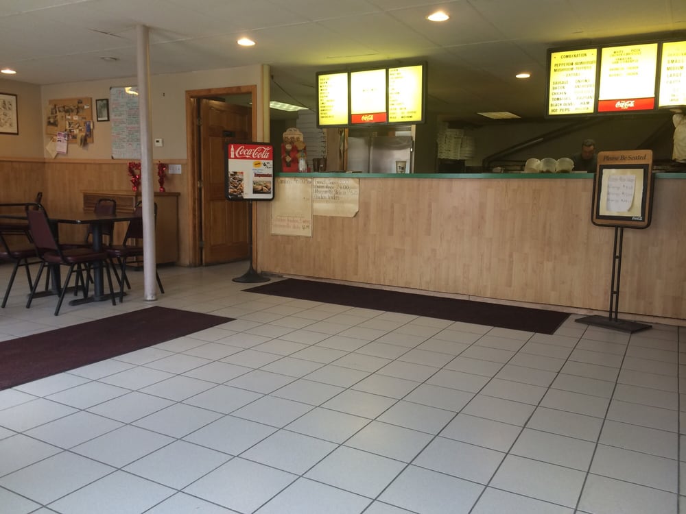 Salerno Pizzeria 10 Photos & 24 Reviews Pizza 747 Liberty St