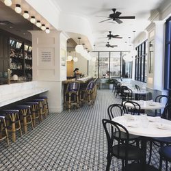 Le Politique 310 Photos 180 Reviews French 110 San Antonio Photo Of Le Politique Austin Tx United States Early Brunch Love