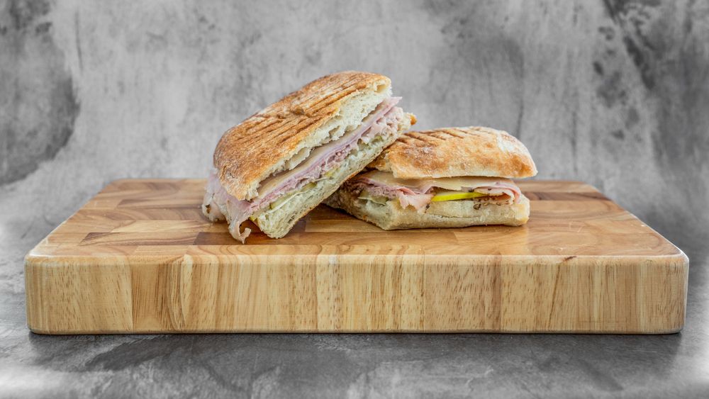 Caffeinato Deli & Panini