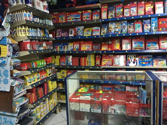 Papelaria Progresso - Cards & Stationery - R. Felipe Schmidt 203 ...