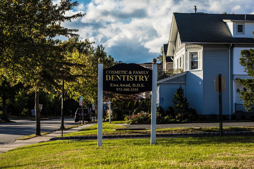 image of business Ewa Awad, DDS