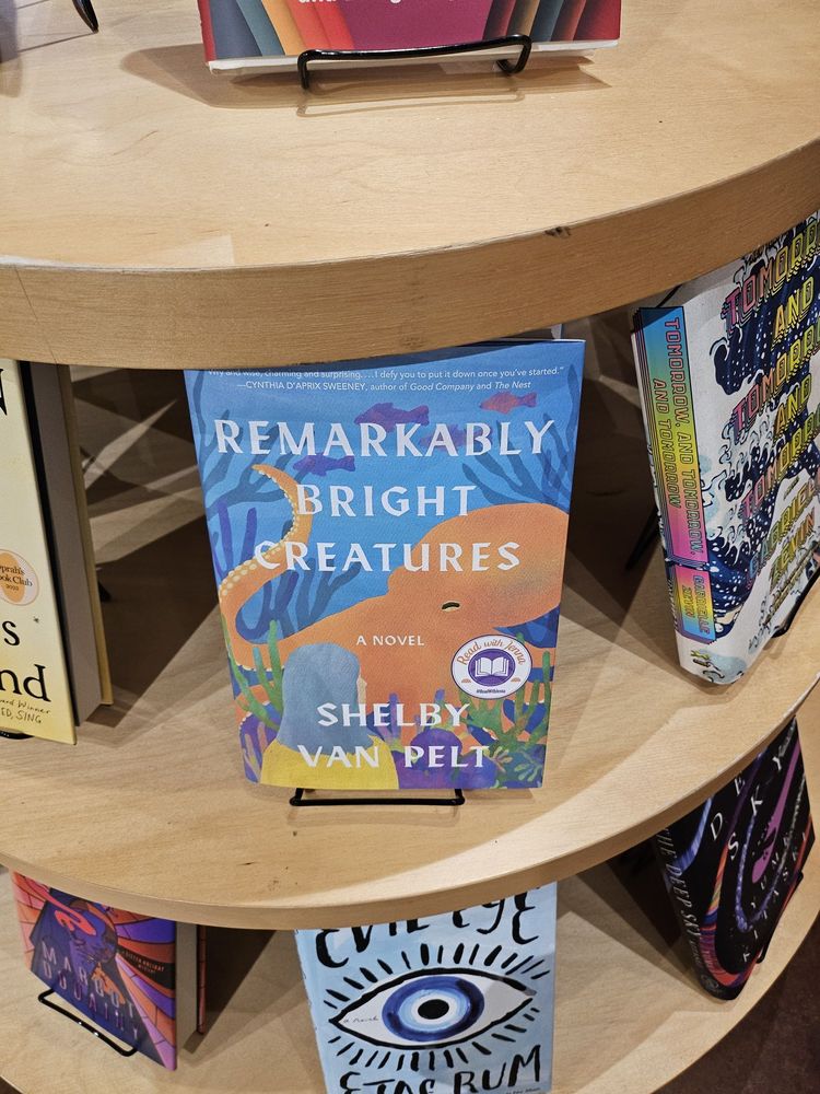 Blackbird Books & Coffee