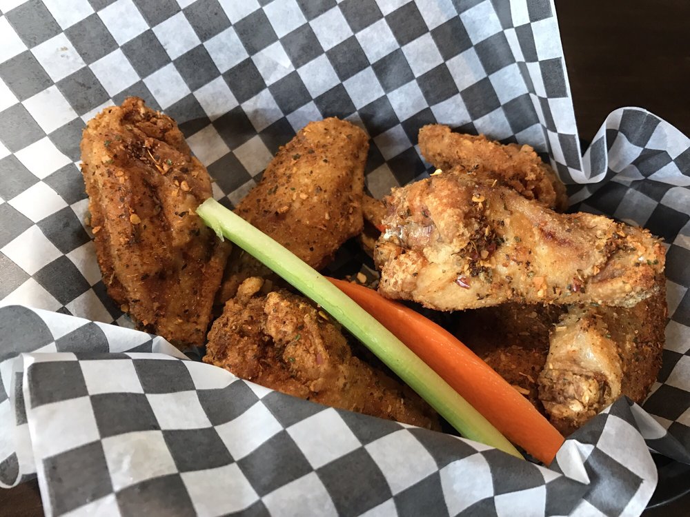 Wingporium 38 Photos & 86 Reviews Chicken Wings 1000 Islington
