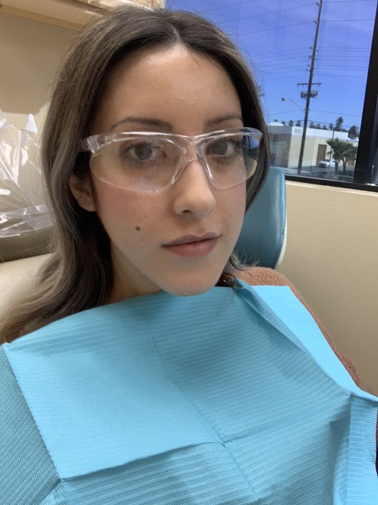 image of business Aava Dental of Riverside