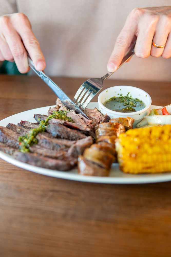 SanTo’s Modern American Buffet & Sushi SanTo’s Modern American Buffet & Sushi