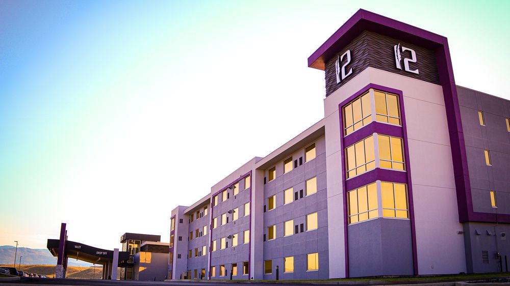 12 Tribes Omak Casino Hotel 