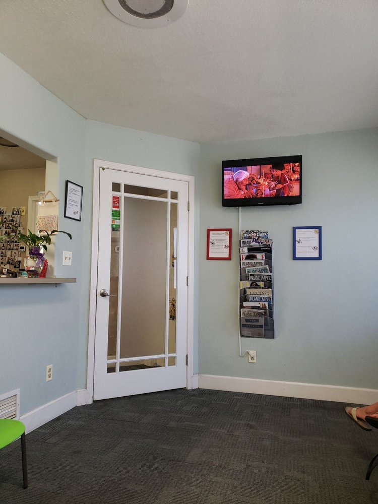 image of business Helen J Song, DDS