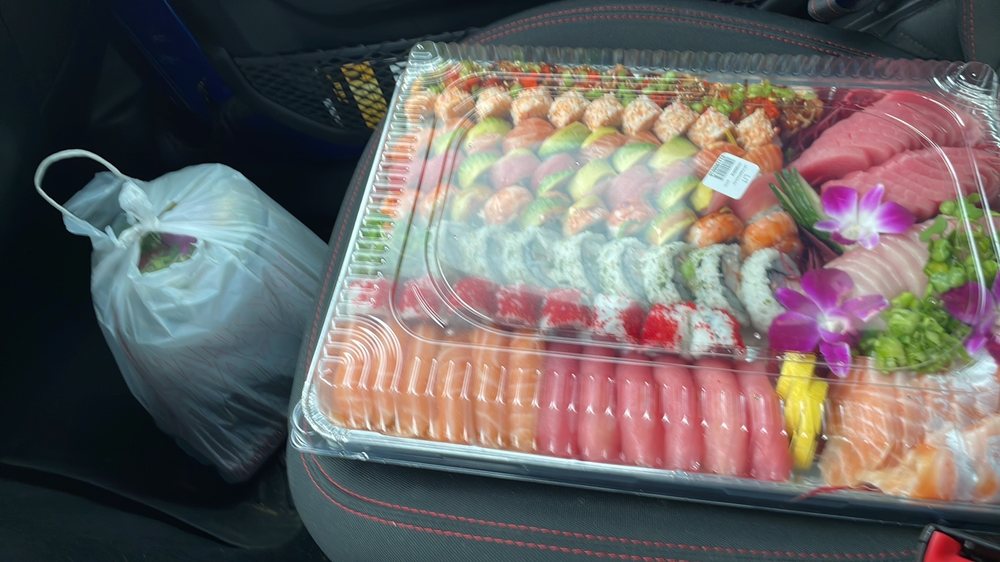 Poke Paradise 901