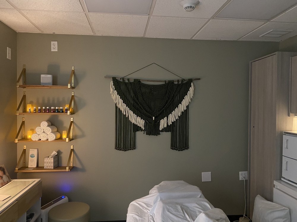Garden City Prenatal Massage