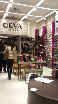 Orva Shoes 1282 Broadway New York Ny Shoe S Mapquest