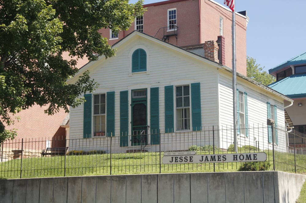 Jesse James Home Museum 25 Photos Museums 12th & Penn, Saint