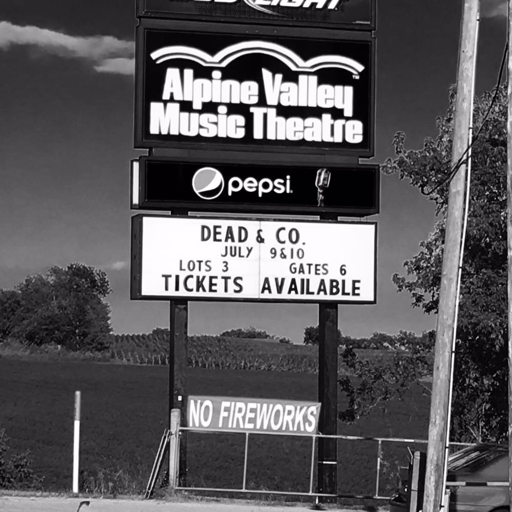Alpine Valley Music Theatre Check Availability 42 Photos & 38