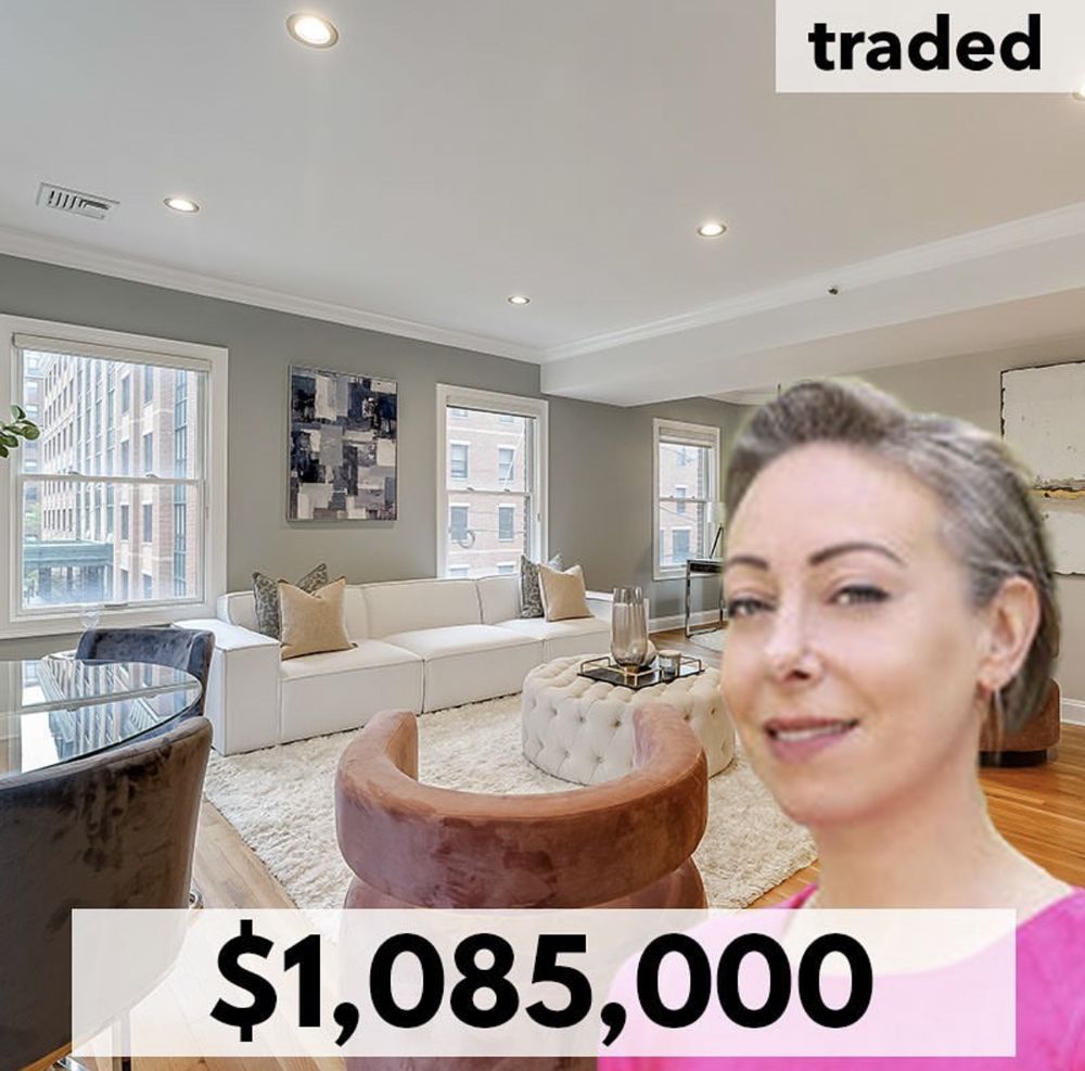 image of business Michelle Mumoli - Compass