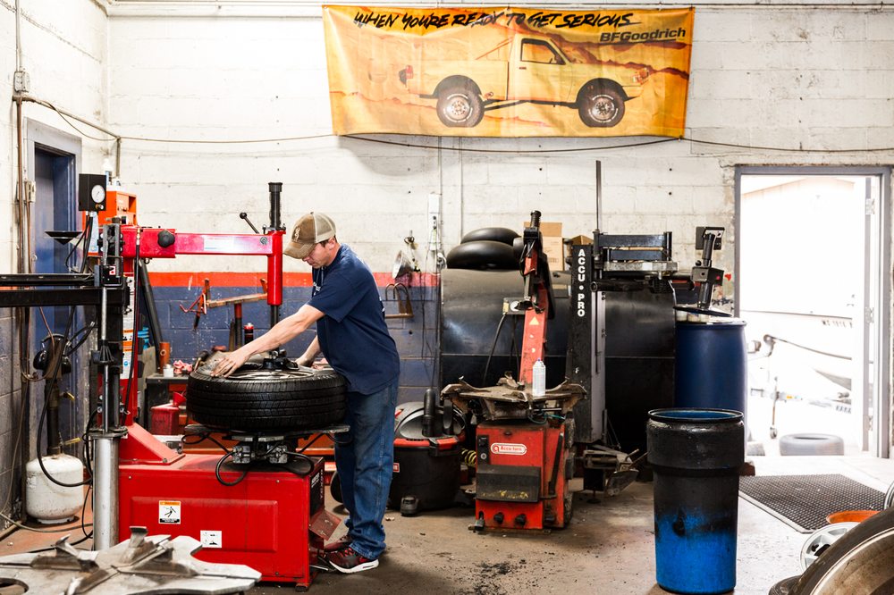 East Coast Tire Auto Repair 13 Photos 14 Reviews Tires 107 East Coast Tire Auto Repair 13 Photos 14 Reviews Tires 107