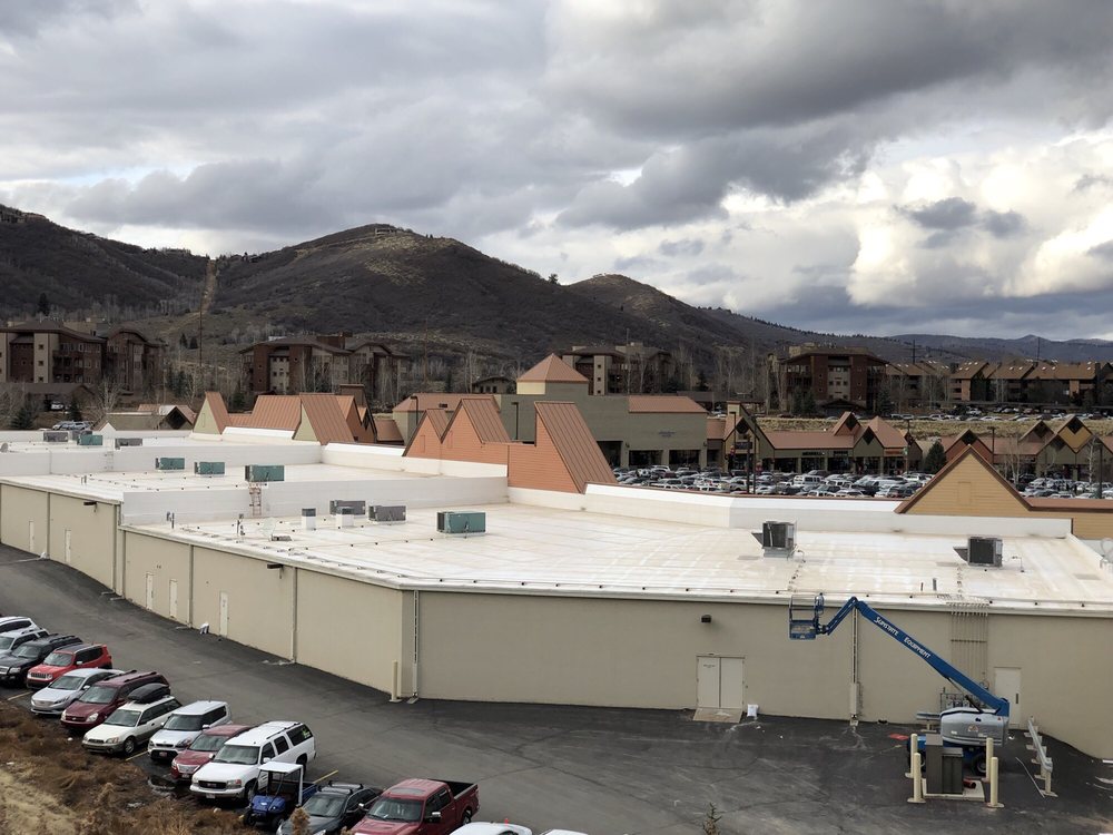 Tanger Outlets Park City 52 Photos & 66 Reviews Outlet Stores 6699 N Landmark Dr, Park