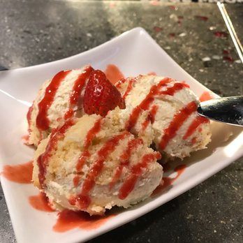 Cafe Del Sol 88 Photos 166 Reviews American New 50 Photo Of Cafe Del Sol Winchester Va United States Strawberry Tres Leches