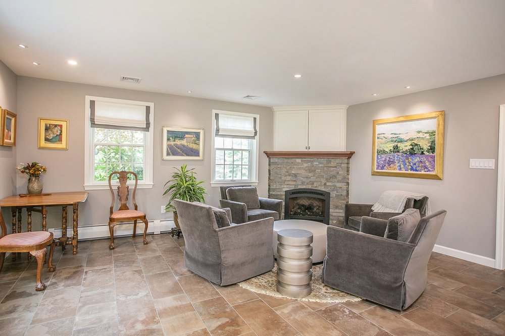 image of business CDB Home