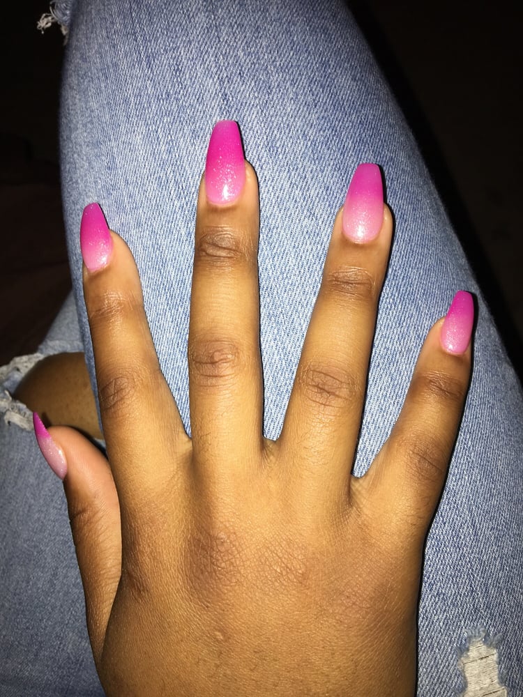 Gel Mood Polish Turns Glitter White When Hot And Pink In The Cold Photo Of Ga Nails Savannah United States Gel Mood Polish
