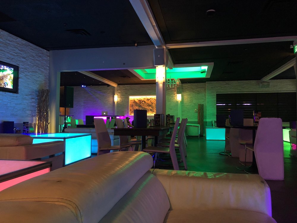 Cameo Lounge