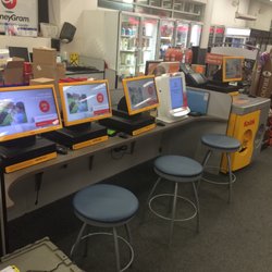 cvs pharmacy 12 reviews drugstores 20 broadway massapequa ny