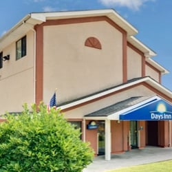 Days Inn By Wyndham Torrington Hotels 492 E Main St Photo Of Days Inn By Wyndham Torrington Ct United States