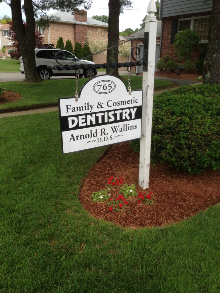 image of business Arnold R Wallins, DDS