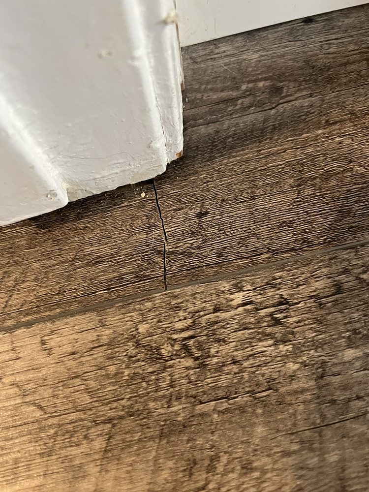 image of business Colonial Carpet Company