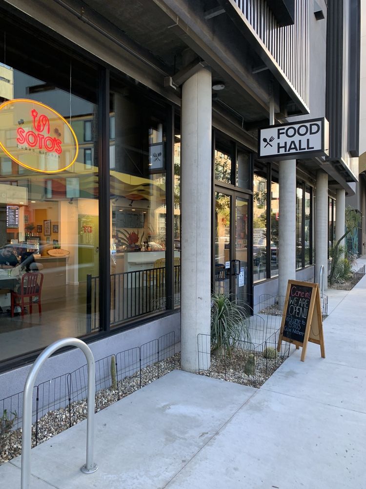 Barranca Food Hall